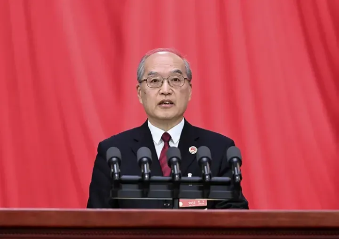 张军在专项调研课题征求意见座谈会上强调 广泛听取各方意见做实司法公正